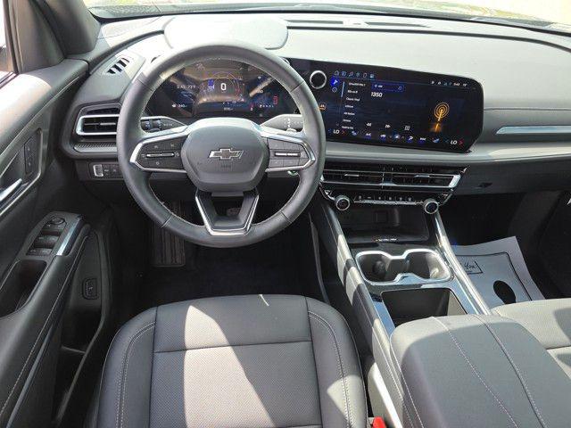 new 2025 Chevrolet Traverse car, priced at $44,780