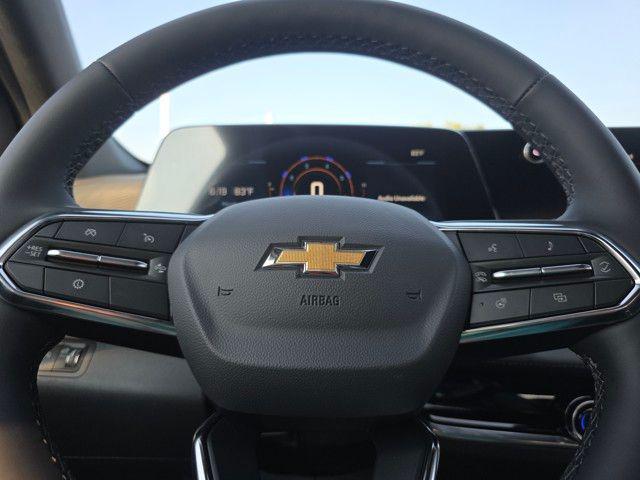 new 2026 Chevrolet Equinox car, priced at $33,498