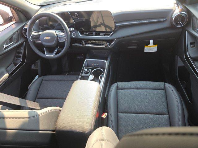 new 2026 Chevrolet Equinox car, priced at $33,498