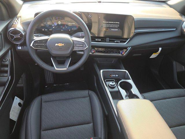 new 2026 Chevrolet Equinox car, priced at $33,498