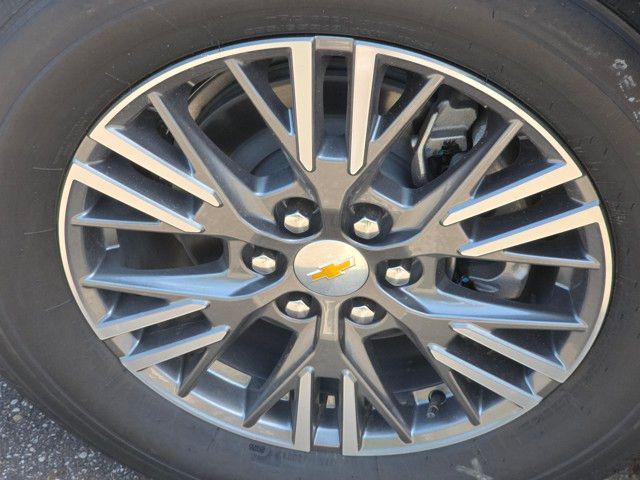 new 2025 Chevrolet Traverse car, priced at $41,498