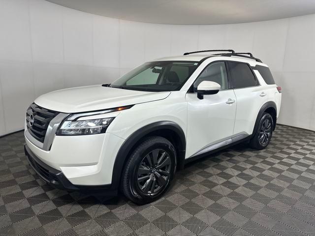 used 2022 Nissan Pathfinder car, priced at $28,998