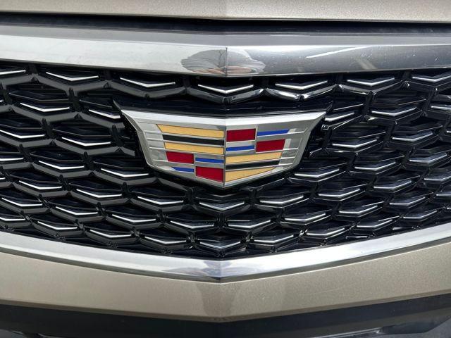 used 2024 Cadillac XT4 car, priced at $27,880