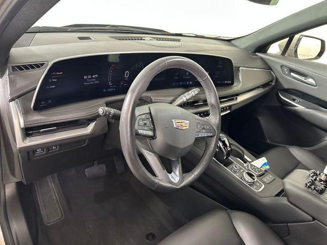used 2024 Cadillac XT4 car, priced at $27,880