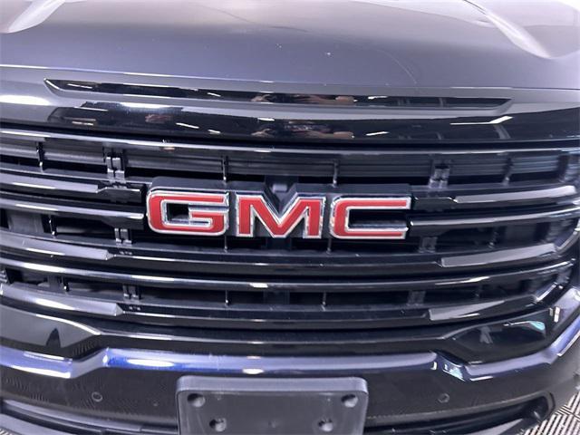 used 2022 GMC Acadia car, priced at $25,440