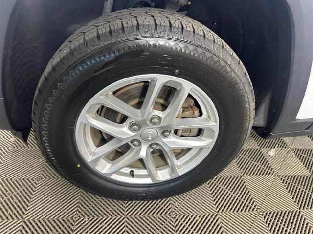 used 2021 Jeep Grand Cherokee L car, priced at $24,990