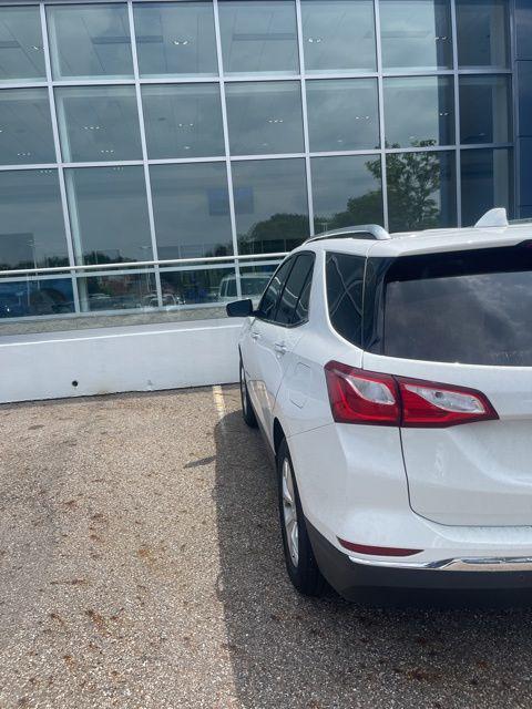 used 2021 Chevrolet Equinox car