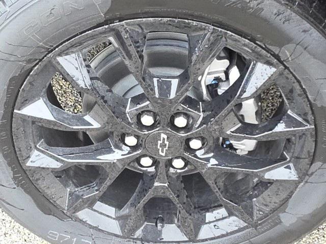 new 2025 Chevrolet Traverse car, priced at $47,730