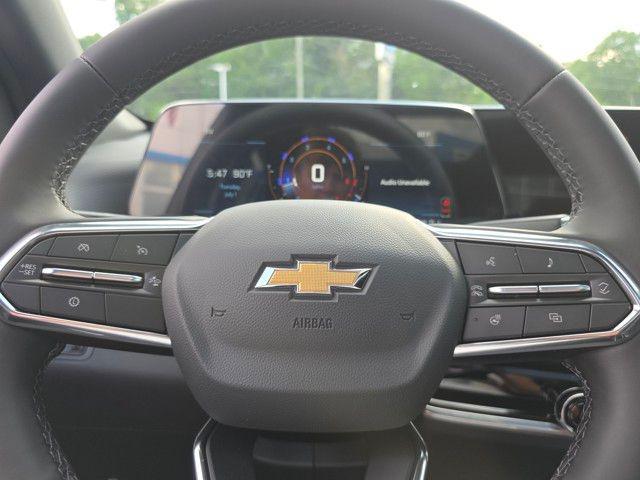 new 2026 Chevrolet Equinox car, priced at $32,495