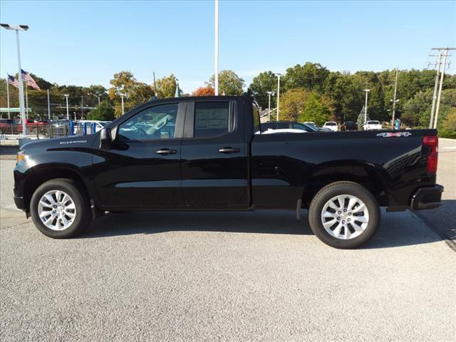 new 2025 Chevrolet Silverado 1500 car, priced at $39,990