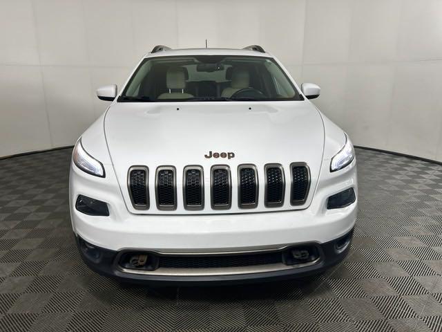 used 2016 Jeep Cherokee car, priced at $10,998