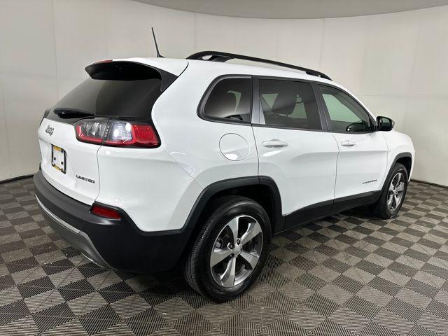 used 2022 Jeep Cherokee car, priced at $22,990
