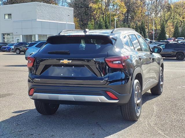 new 2025 Chevrolet Trax car, priced at $24,485