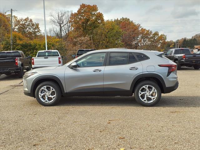 new 2025 Chevrolet Trax car, priced at $22,675