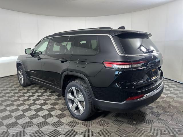 used 2022 Jeep Grand Cherokee L car, priced at $27,990