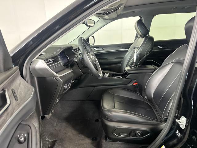 used 2022 Jeep Grand Cherokee L car, priced at $27,990