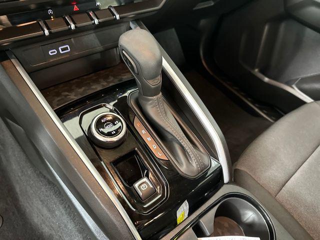 used 2024 Chevrolet Colorado car, priced at $35,990