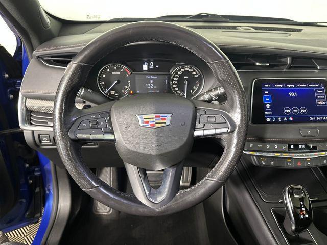 used 2021 Cadillac XT4 car, priced at $23,990