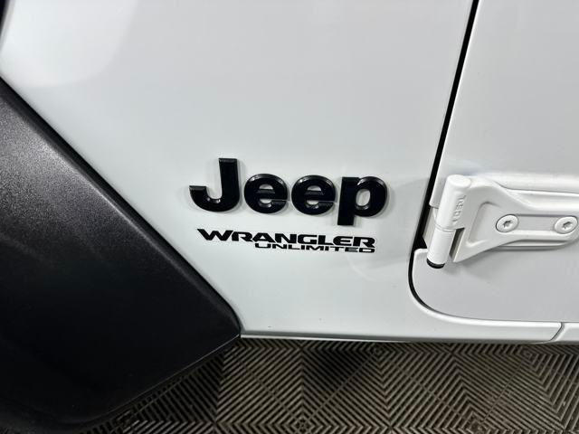 used 2022 Jeep Wrangler Unlimited car, priced at $26,440