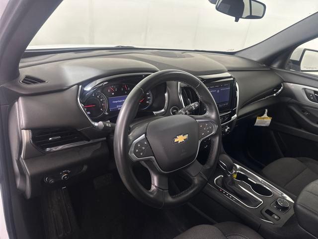 used 2023 Chevrolet Traverse car, priced at $30,600