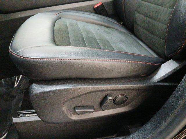 used 2024 Ford Edge car, priced at $31,999