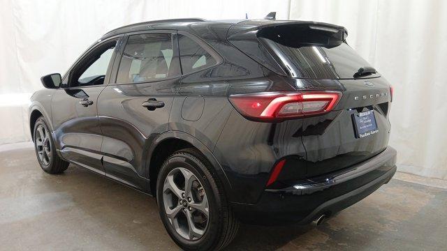 used 2023 Ford Escape car, priced at $25,999