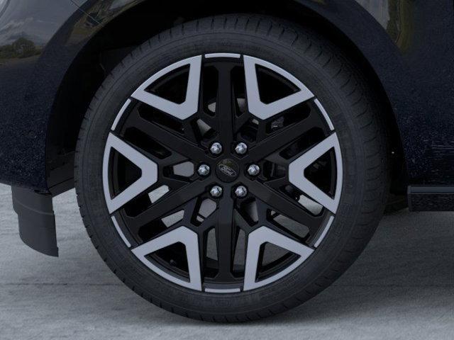 new 2025 Ford Expedition car, priced at $88,999