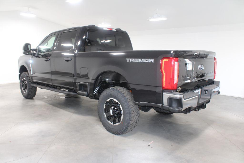 new 2025 Ford F-250 car, priced at $59,726