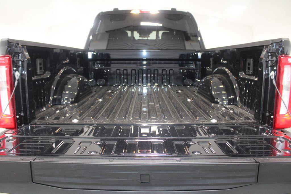 new 2025 Ford F-250 car, priced at $59,726