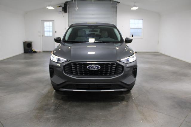 new 2025 Ford Escape car, priced at $26,495