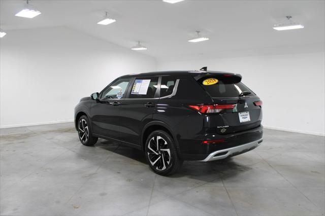 used 2024 Mitsubishi Outlander car, priced at $27,578