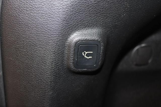 used 2019 Jeep Cherokee car, priced at $16,888