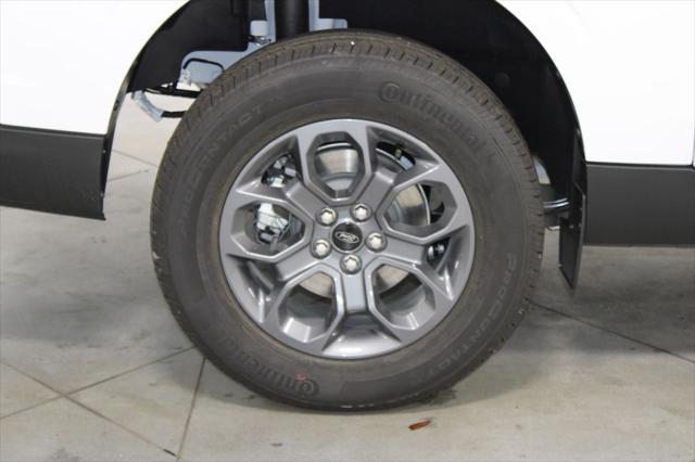 new 2025 Ford Maverick car, priced at $31,930