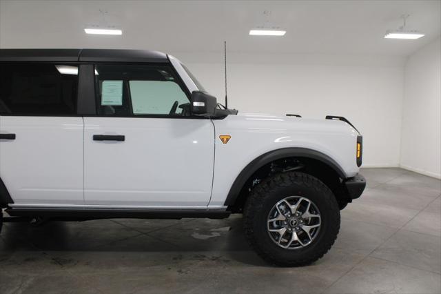 new 2024 Ford Bronco car, priced at $59,988