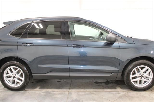 used 2024 Ford Edge car, priced at $29,439