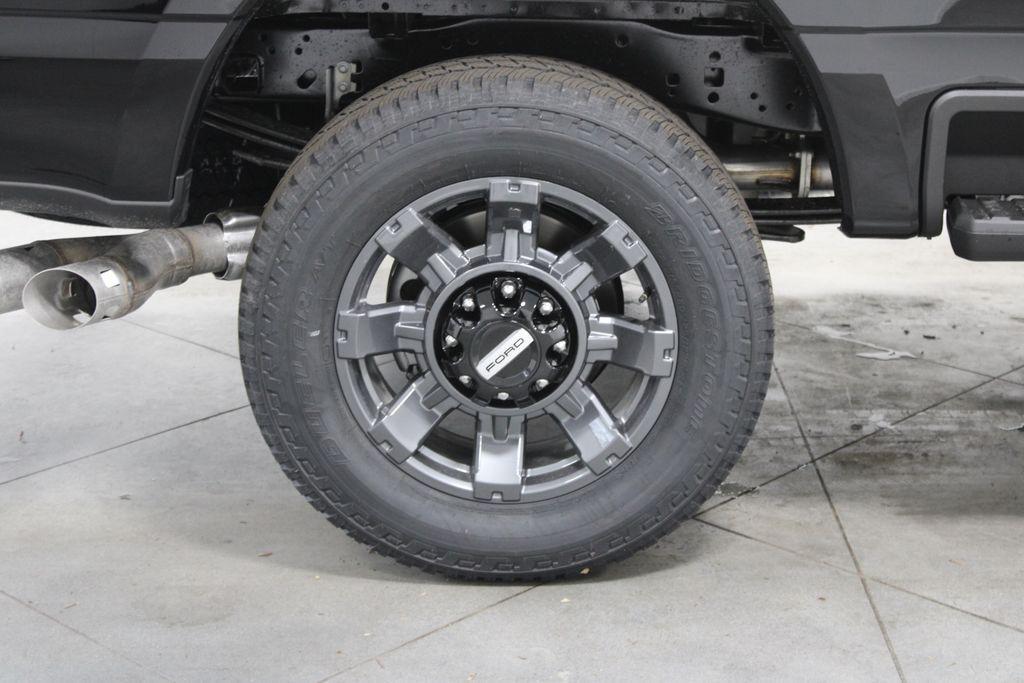 new 2025 Ford F-250 car, priced at $65,961