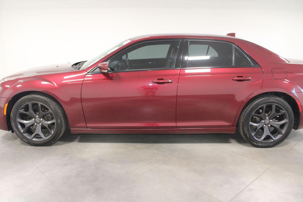 used 2021 Chrysler 300 car, priced at $20,418