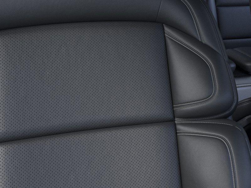 new 2025 Lincoln Navigator car, priced at $109,237