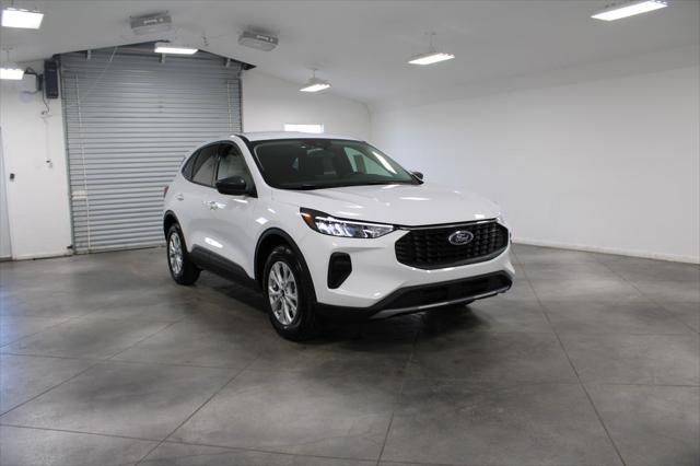 new 2025 Ford Escape car, priced at $25,142