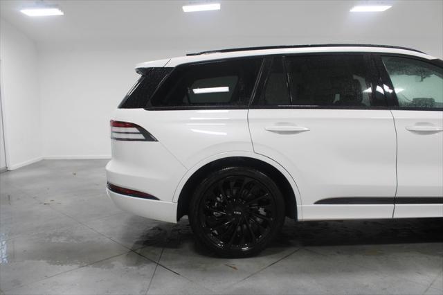 new 2025 Lincoln Aviator car, priced at $77,369