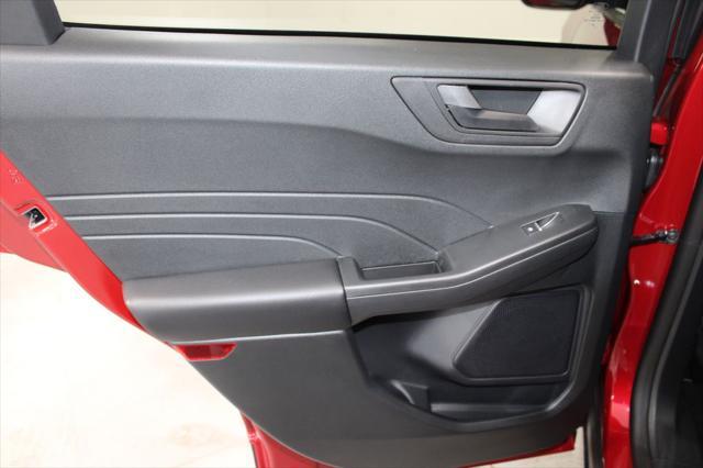 new 2025 Ford Escape car, priced at $25,617