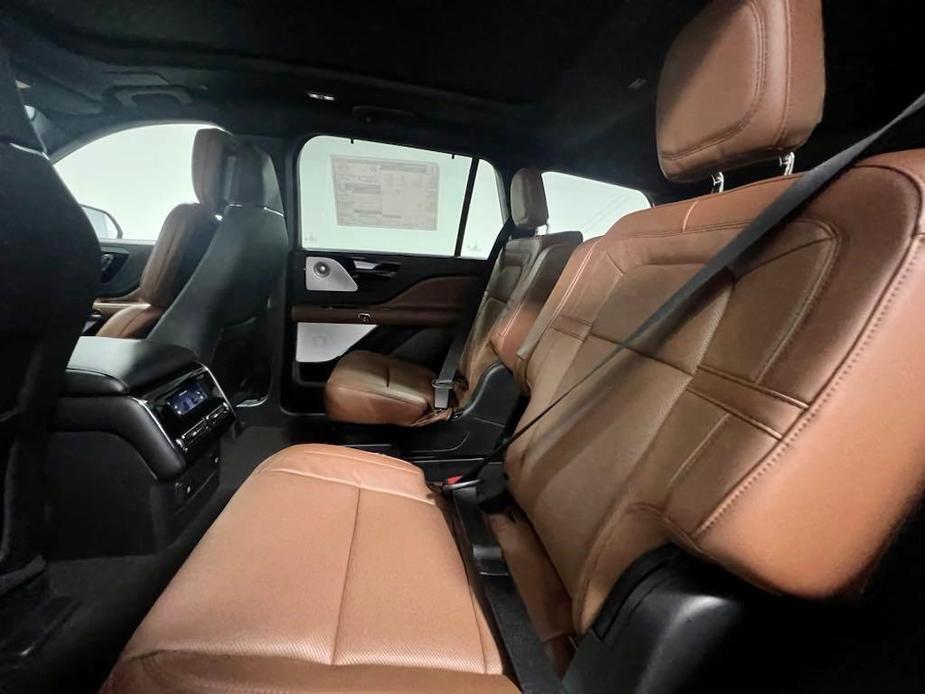 new 2024 Lincoln Aviator car, priced at $74,309