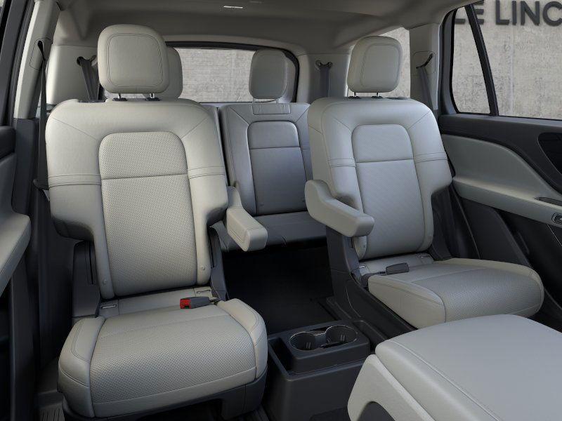 new 2025 Lincoln Aviator car, priced at $60,230