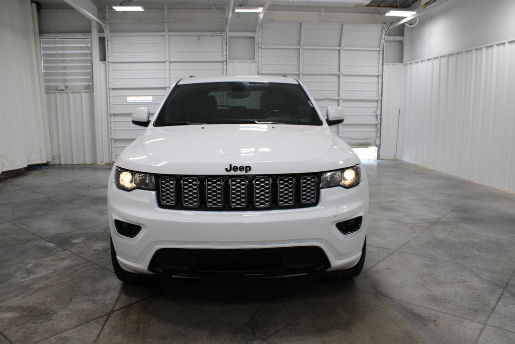used 2022 Jeep Grand Cherokee car, priced at $23,000