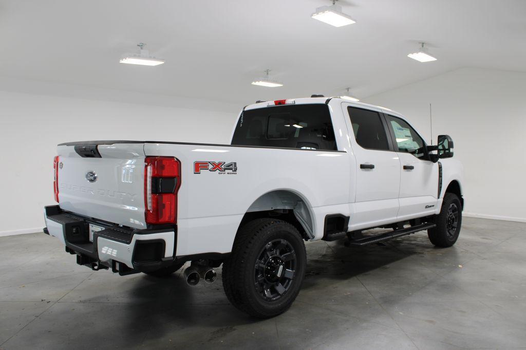 new 2025 Ford F-250 car, priced at $65,961