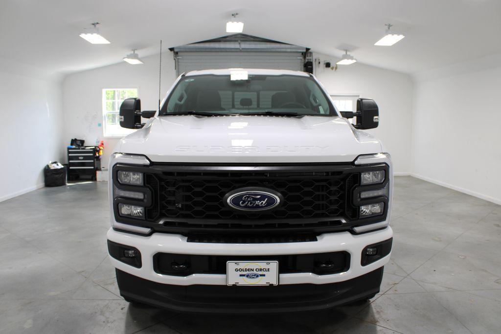 new 2025 Ford F-250 car, priced at $65,961