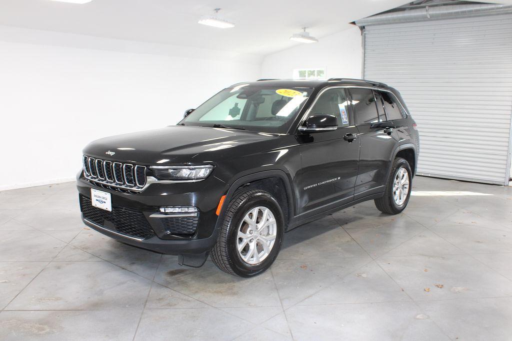 used 2023 Jeep Grand Cherokee car, priced at $26,958