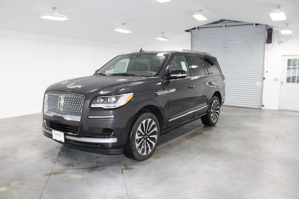 new 2024 Lincoln Navigator car, priced at $101,968