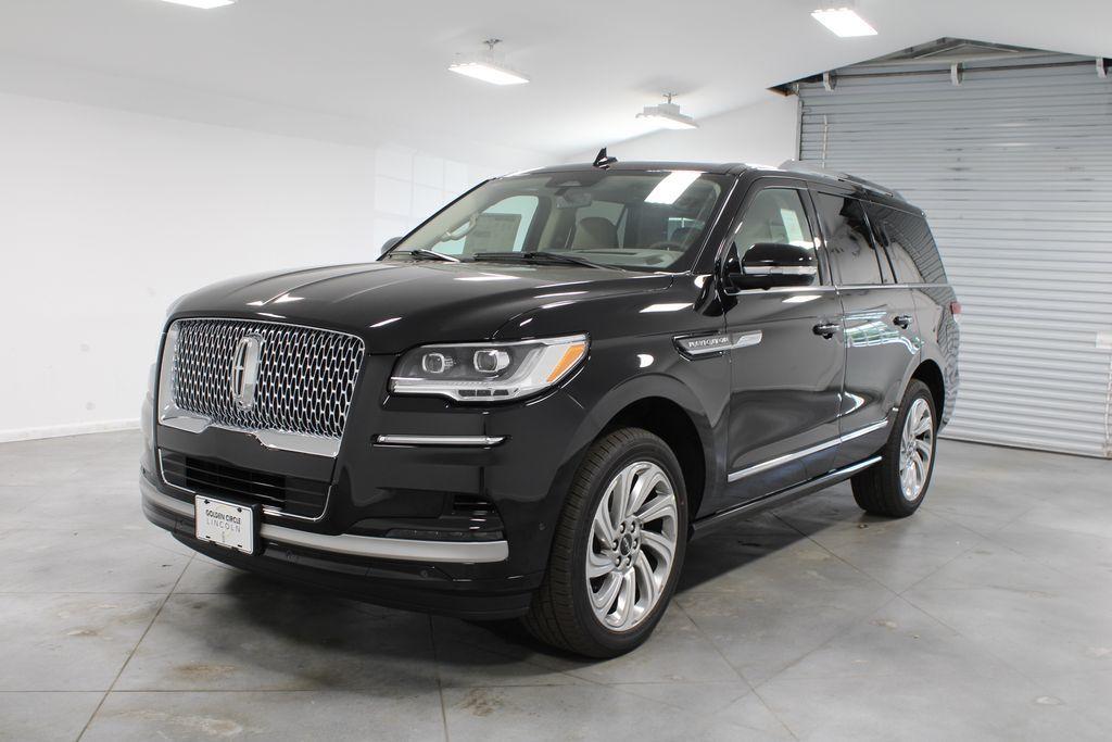 new 2024 Lincoln Navigator car, priced at $97,666