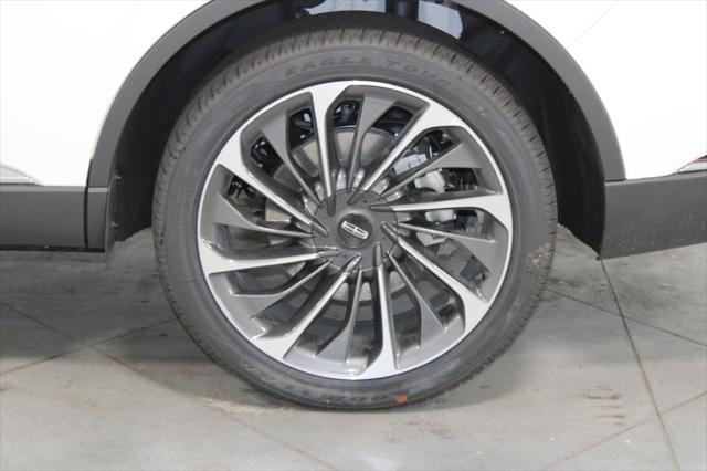 new 2025 Lincoln Aviator car, priced at $69,952